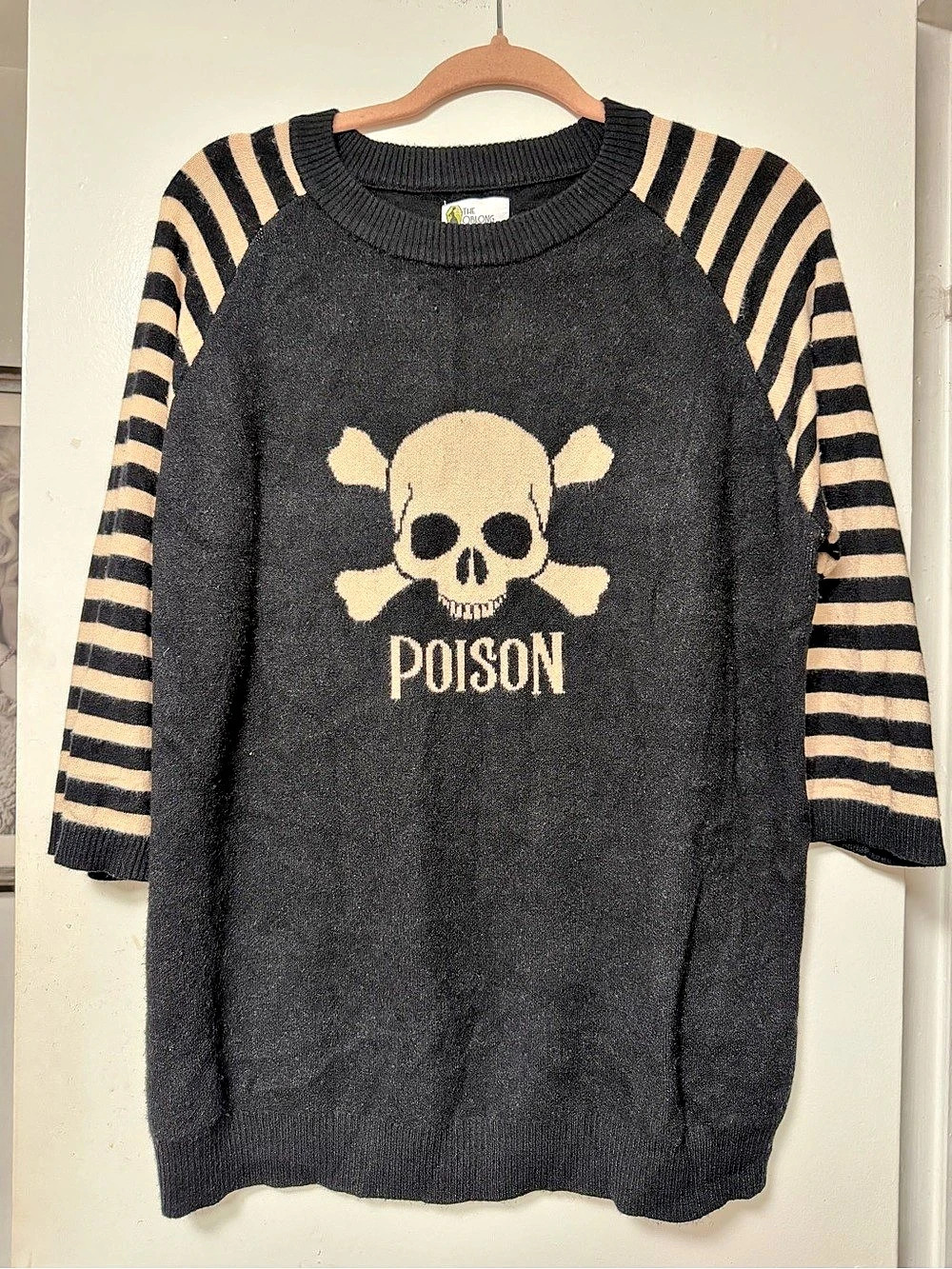 The Oblong Box Shop Poison Skull Sweater, Black & Cream, 2X
